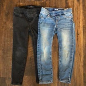 Lot of girls old navy skinny jeans 5T